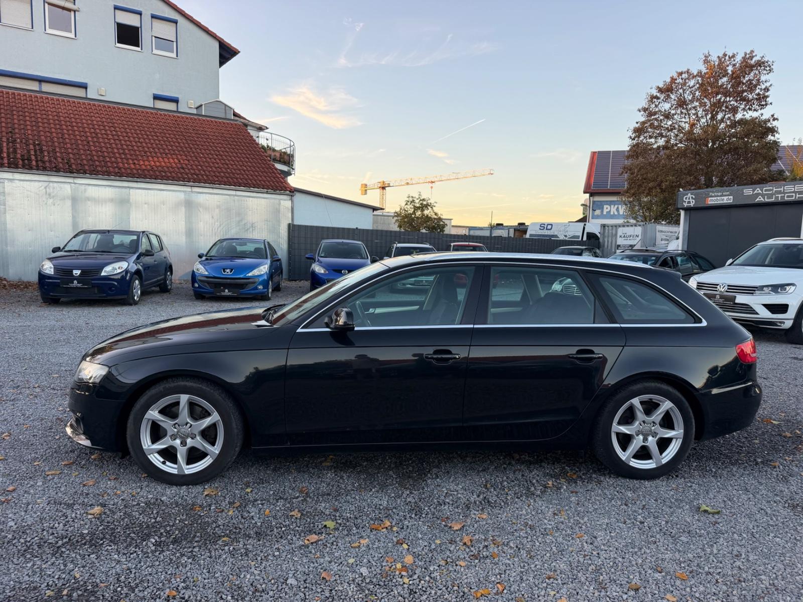 Audi A4 2009 — photo 15