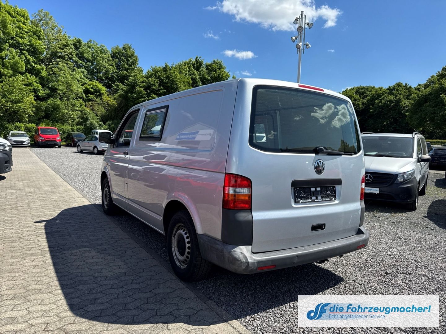 Fahrzeugabbildung Volkswagen Transporter T5 Wohnmobilumbau 1.9 TDI Klima *EXP