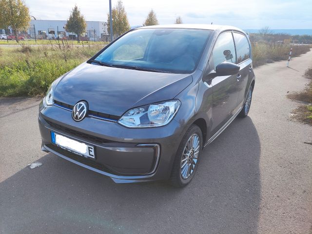 Volkswagen up! e-up! Style Plus e-up! Style Plus