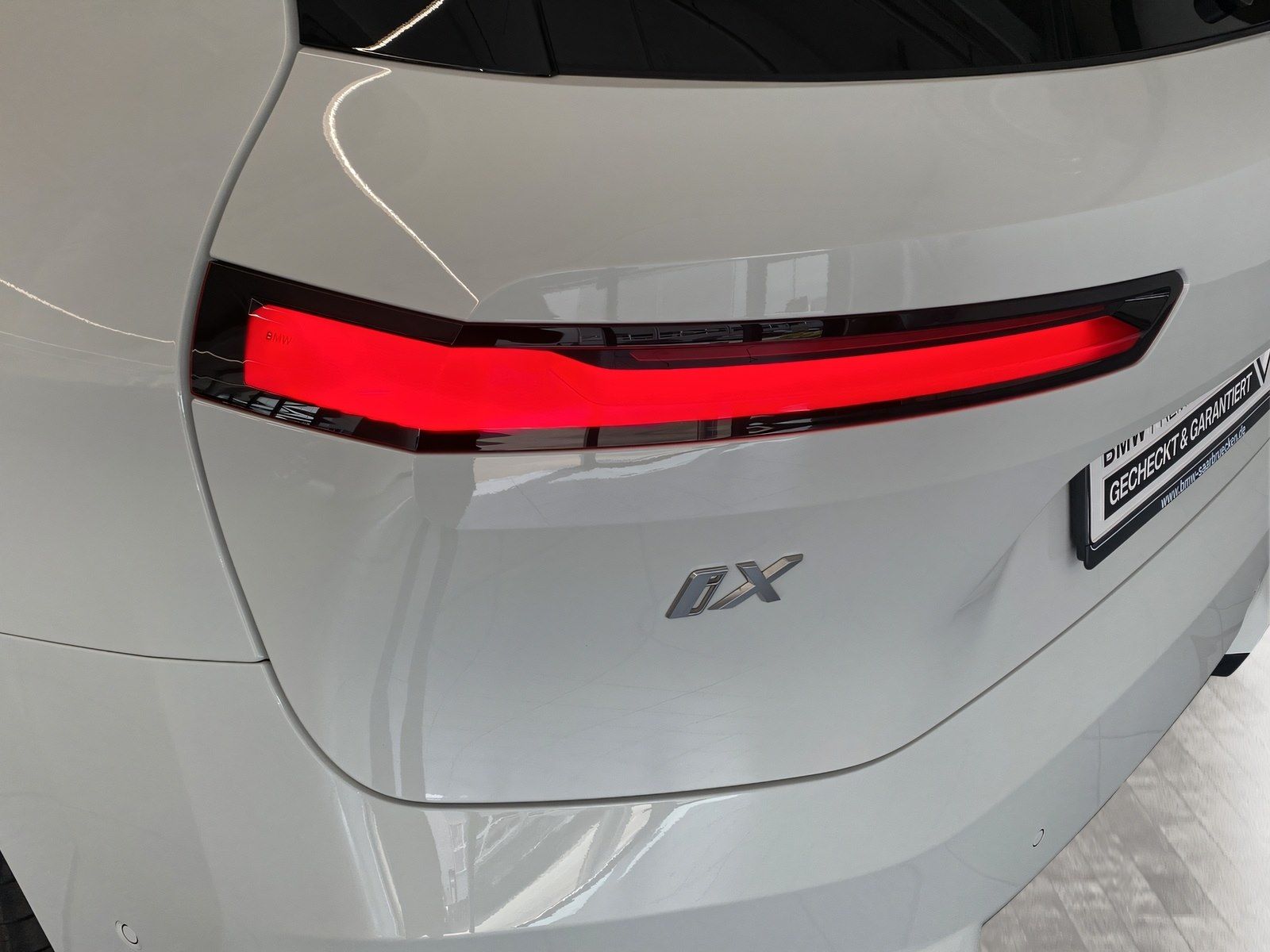 BMW iX - Bild 10