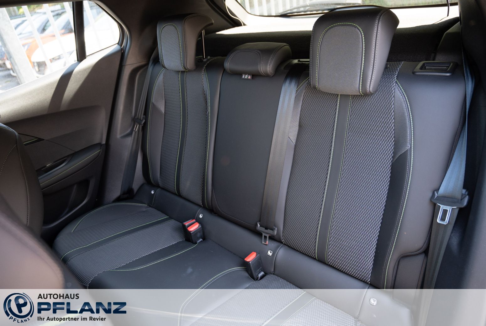Peugeot 2008 - Bild 8