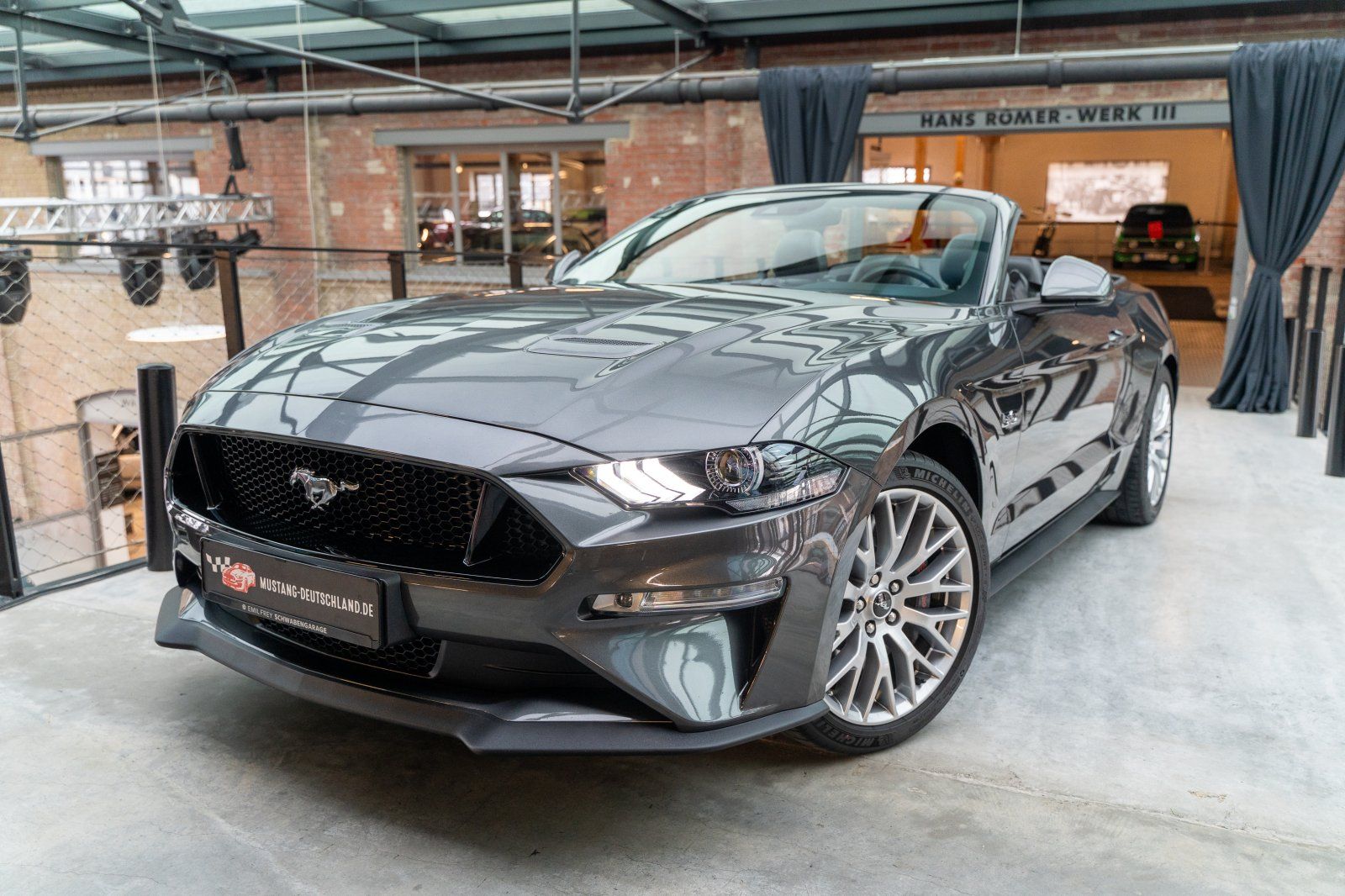 FORD Mustang (Mustang GT 5.0 Convertible COC/Navi/B&O/Sitzhzg)