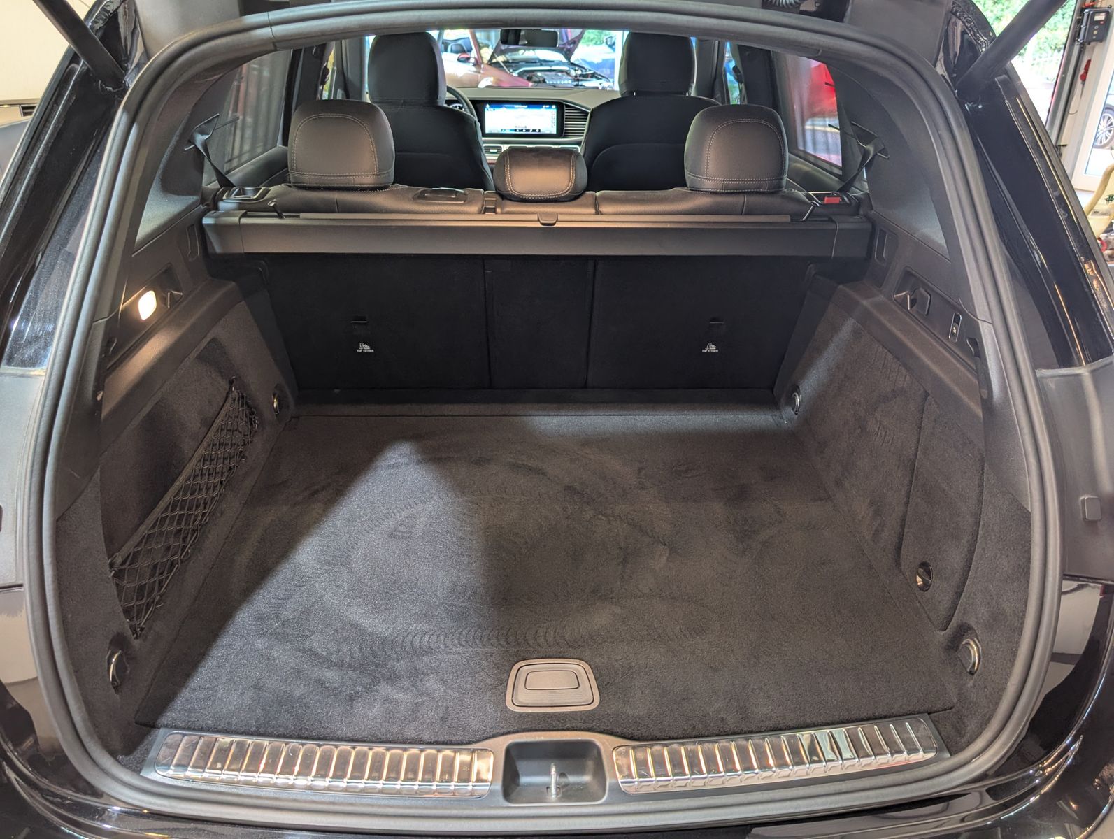 Fahrzeugabbildung Mercedes-Benz GLE 450 AMG 4M*AIRMATIC*LED*BURMESTER*CAM*NIGHT*
