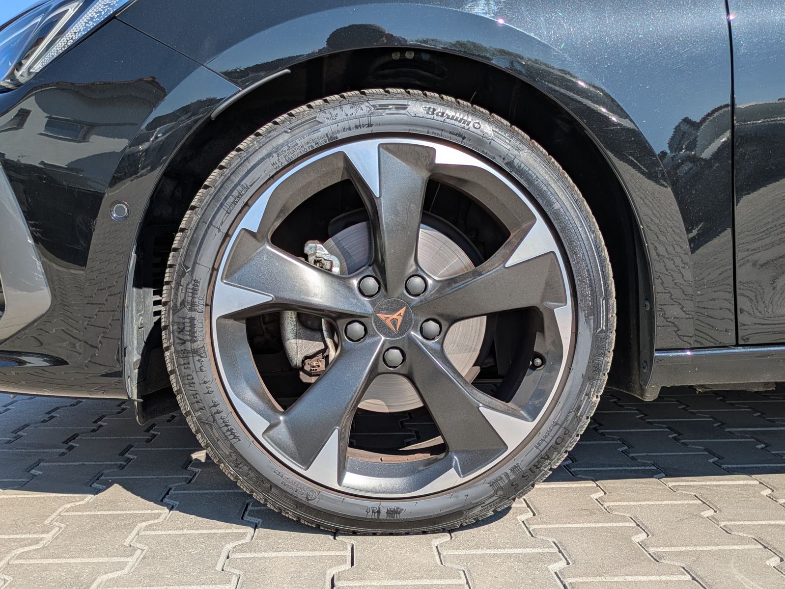 Fahrzeugabbildung CUPRA Leon 1.5 eTSI DSG MATRIX-LED*ACC*APP*KAMERA*18"