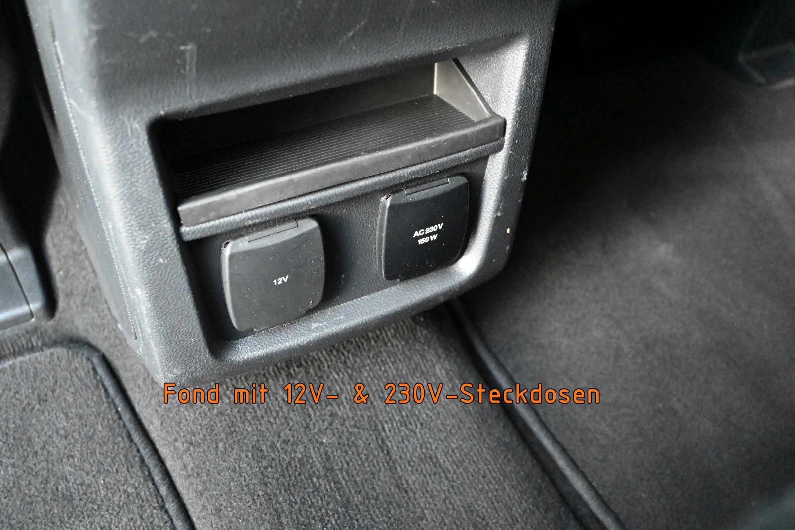 Fahrzeugabbildung Ford Galaxy 2.0 D Titanium Aut. °ACC°AHK°360°EU6d°8FA