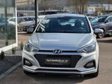 Hyundai i20 SELECT ACTIVE AHK+SPURHALTE - Hyundai i20: Active