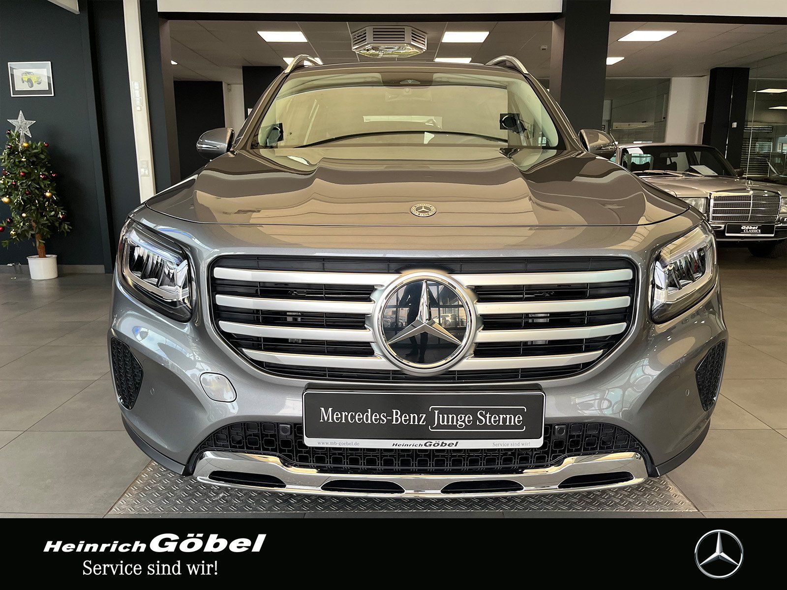 Fahrzeugabbildung Mercedes-Benz GLB 200 PROGRESSIVE+LED+NAVI+KAMERA+WINTER.P+DAB