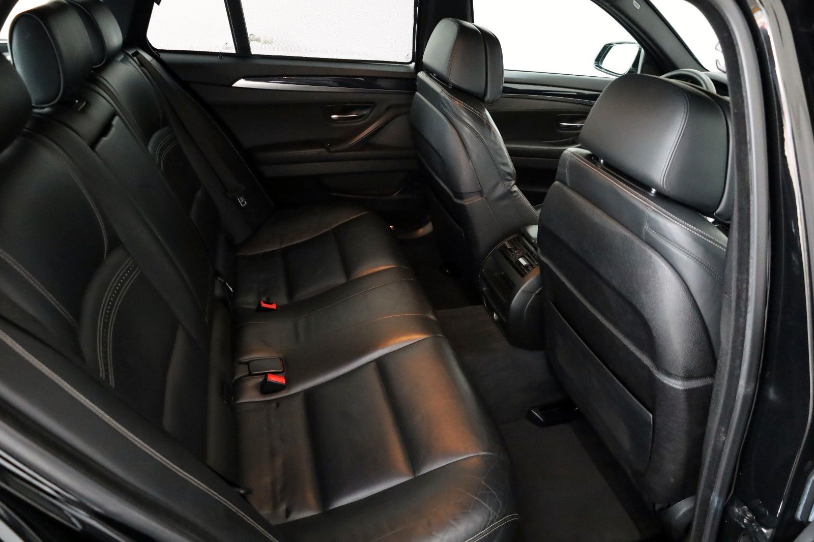 Fahrzeugabbildung BMW 530d Touring M Sport Leder,Navi,Xenon,ACC,SH,PDC