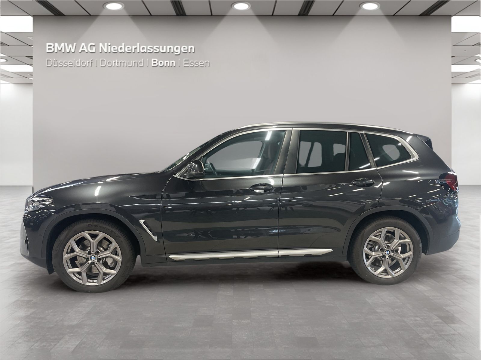 BMW X3 xDrive30d Navi AHK Kamera Sportsitze LED foto 3