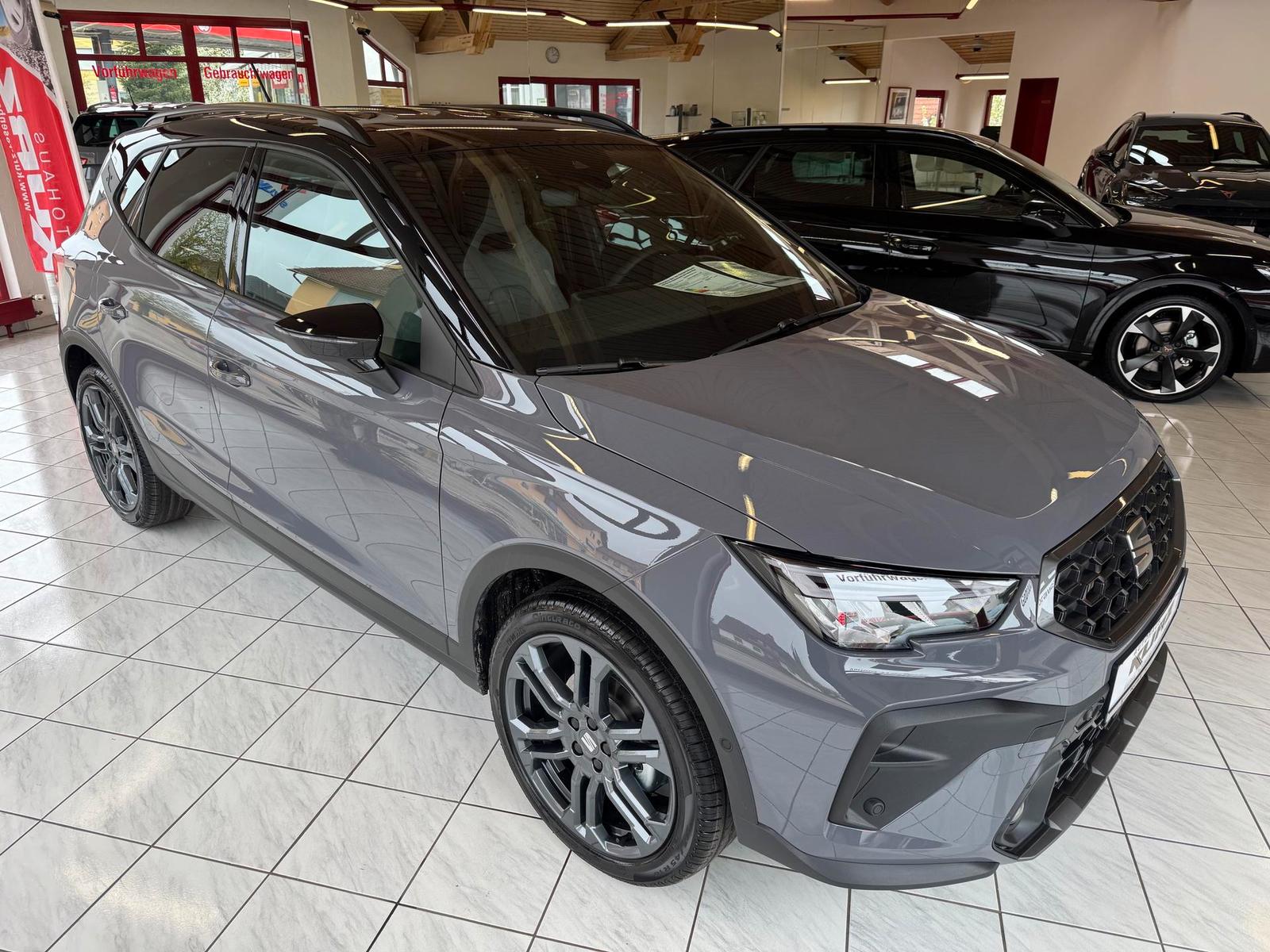 Seat Arona 1.0 TSI (116PS) DSG FR 18"ALU/NAVI/AHK/...