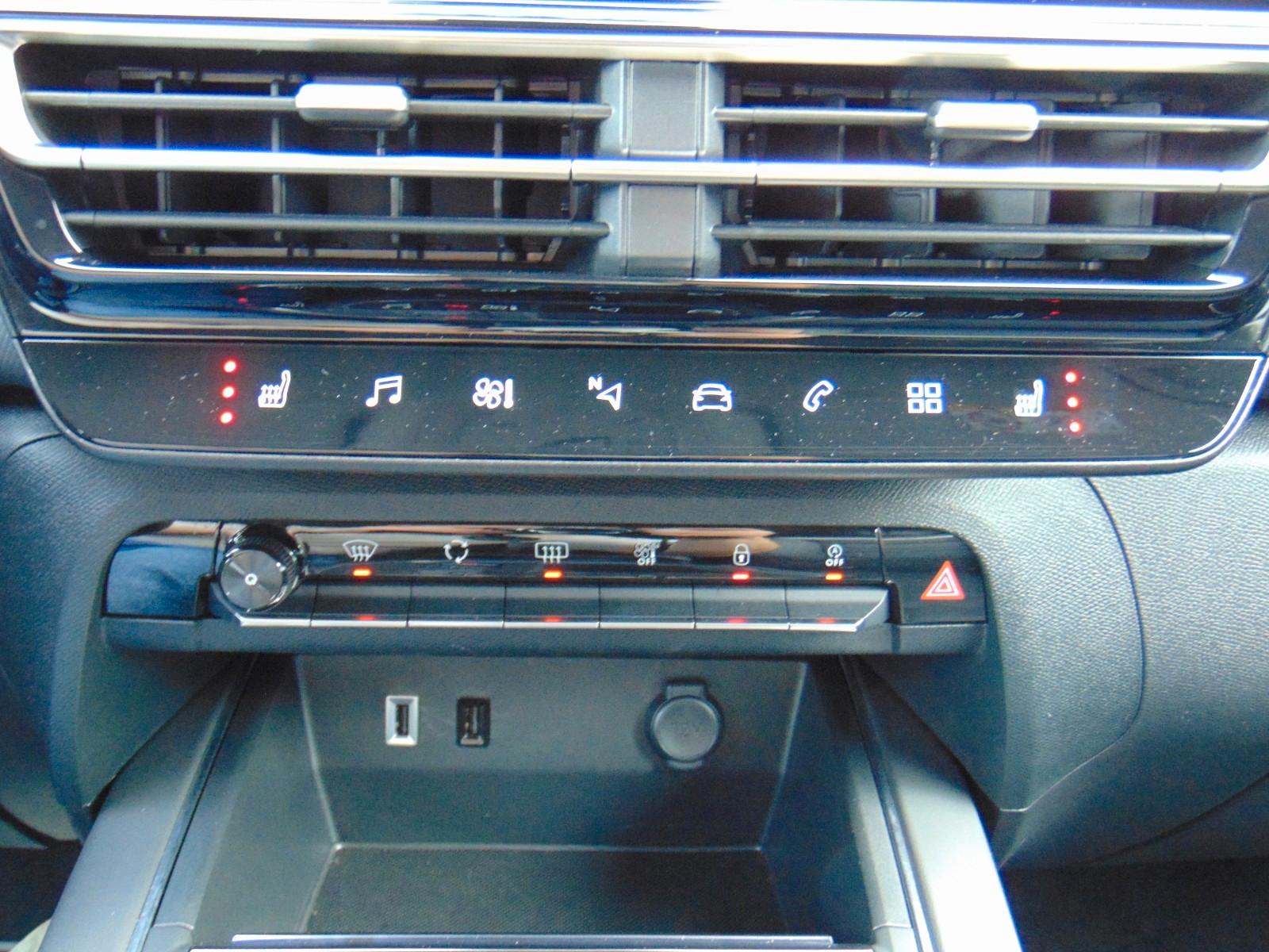 Citroën C5 Aircross Plus Hybrid 145 ë-DSC6