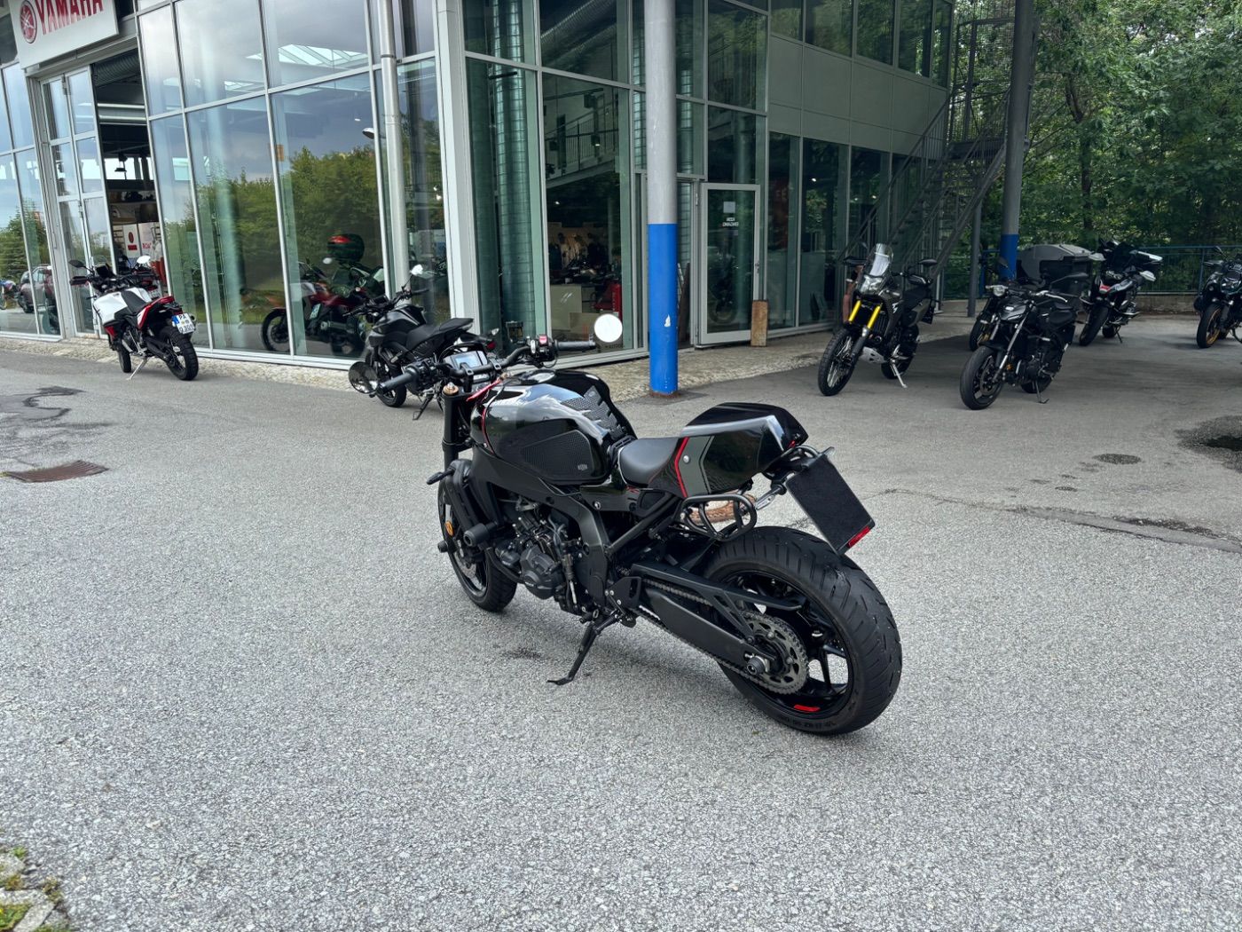 Fahrzeugabbildung Yamaha XSR 900 viel Zubehör!