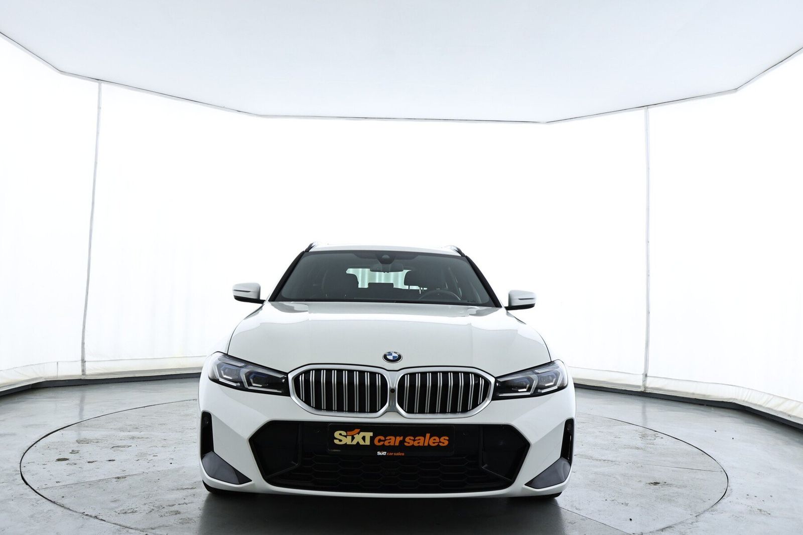 BMW 320d xDrive M Sport|HUD|PANO|360°|el.Sitze|AHK imagem 2