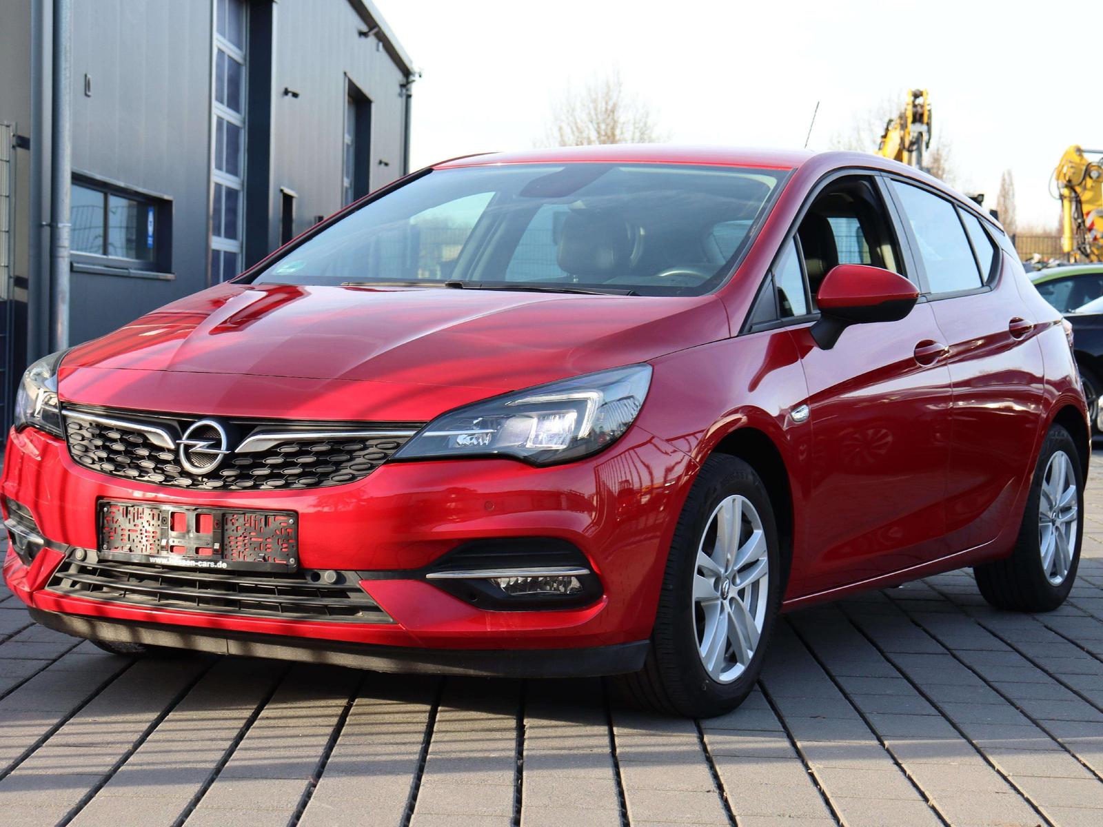 Opel Astra 1.2 Turbo Business Edition AC-A*PDC*Kamera