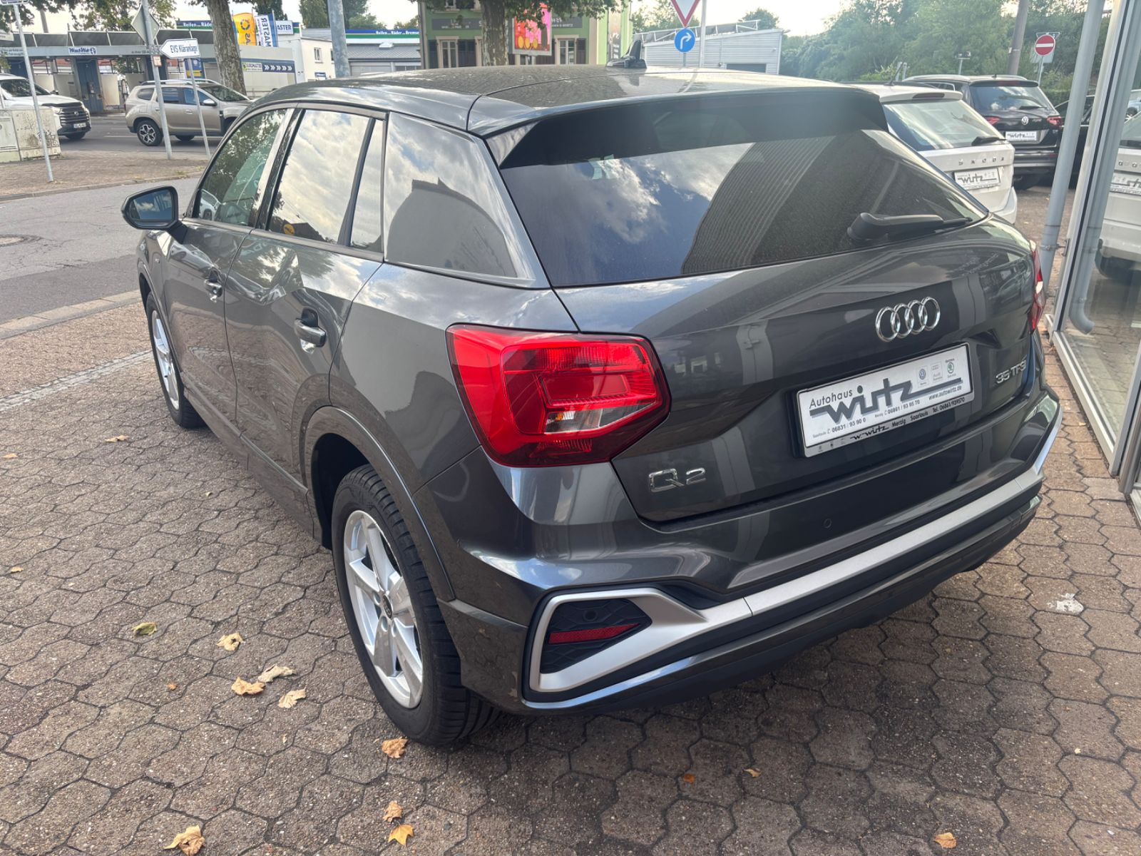 Fahrzeugabbildung Audi Q2 35 TFSI S line