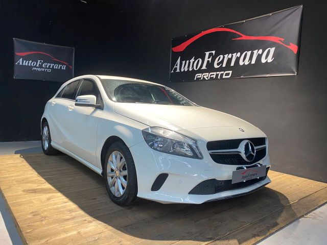 Mercedes-Benz Mercedes-benz A 180 d Automatic Business