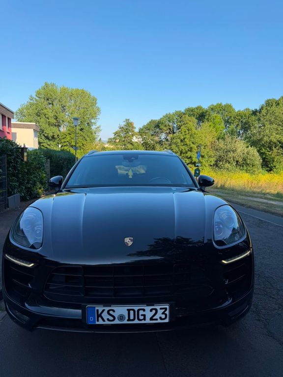 Image of Porsche Macan