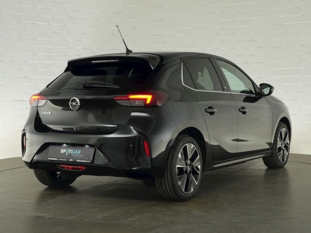 Corsa-e F GS 50kWh AT+LED MATRIXLICHT+NAVI+RÜCKF