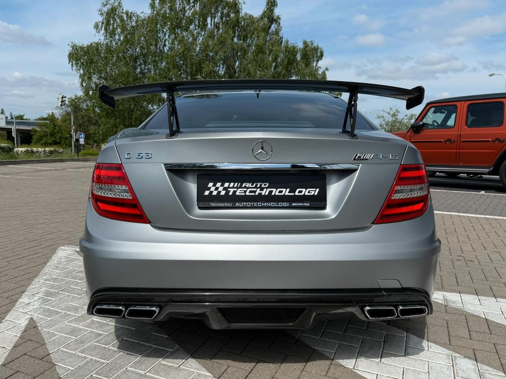 Mercedes-Benz C 63 AMG