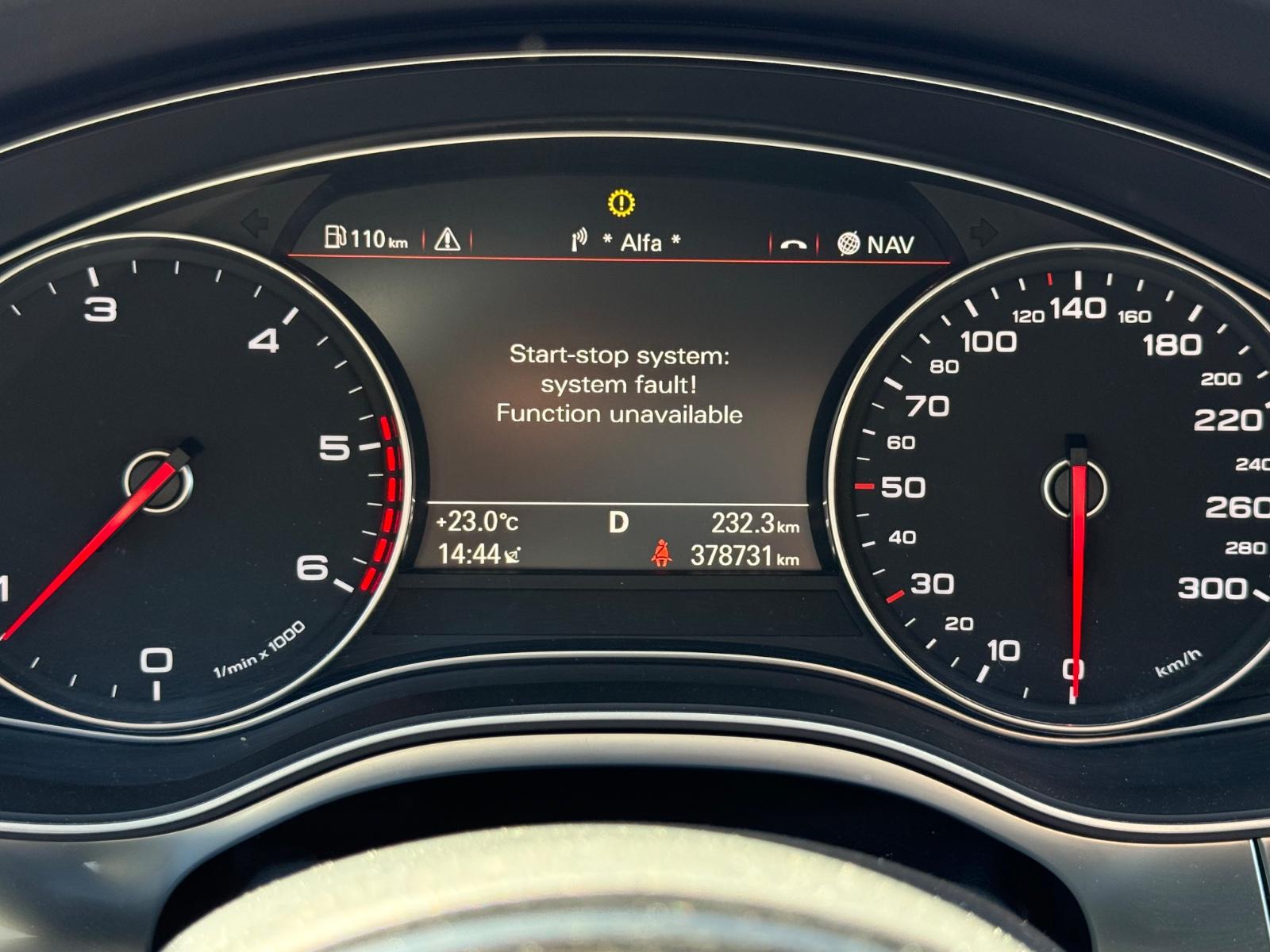 Audi A6 2014 — photo 23