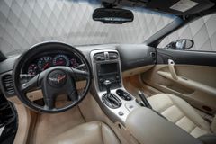 C6 6.0 V8 Coupé Autom. BLACK/BEIGE 2.HAND EUROPA