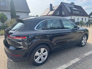Porsche Cayenne - 6