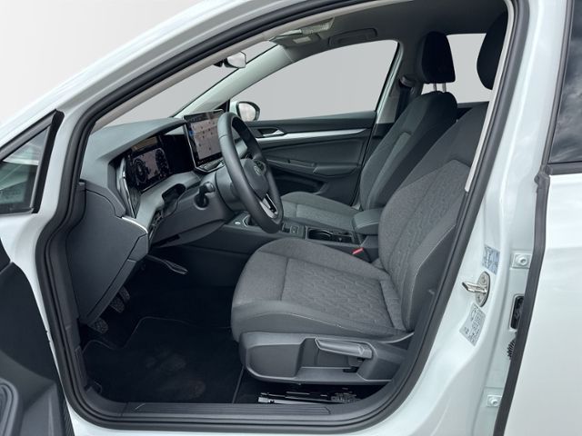 Golf 1.0 TSI FACELIFT AHK+HEAD-UP+RFK+ACC+NAVI.+