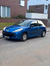 Peugeot 206+ 2009 - Peugeot 206 Gebrauchtwagen in Hamburg