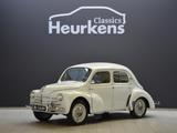 Renault 4CV R1062 - weiße Renault R 4