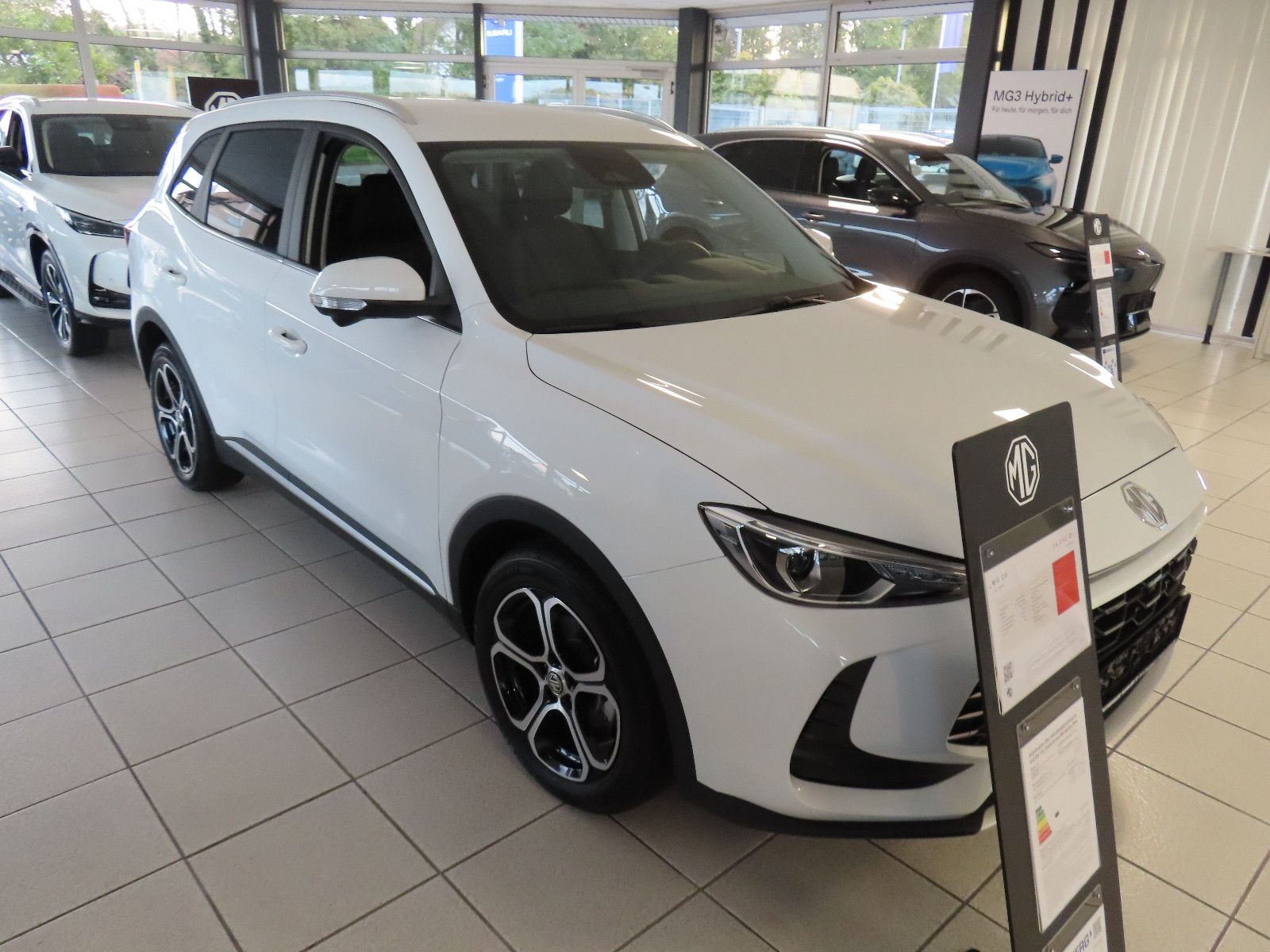 MG ZS