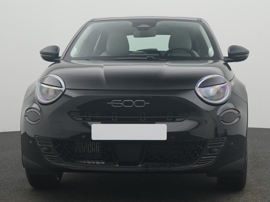 Fiat 600 Hybrid Business Edition+ Allwetterreifen imagem 3