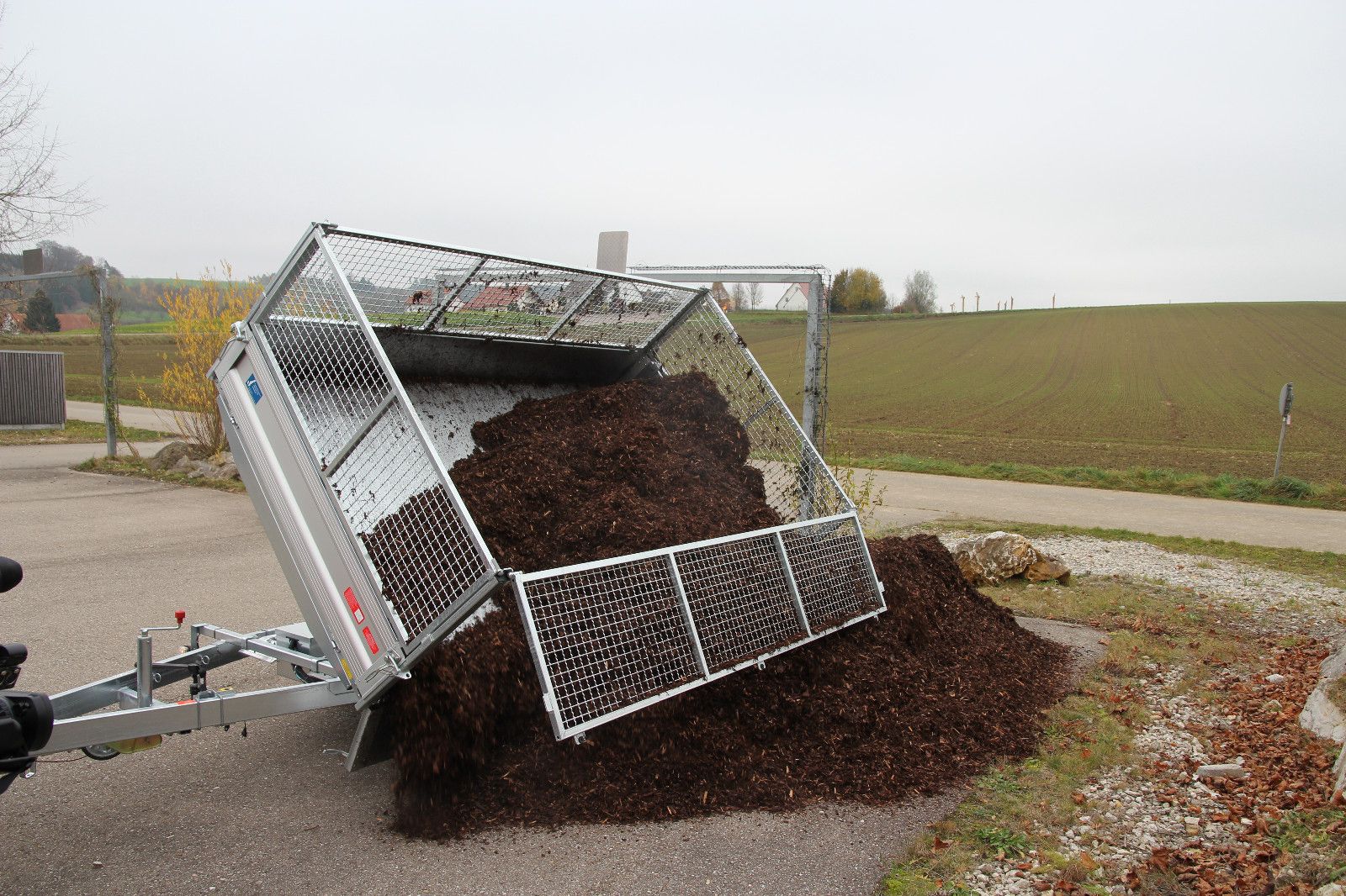 Fahrzeugabbildung Unsinn UDK Dreiseitenkipper 3500 kg