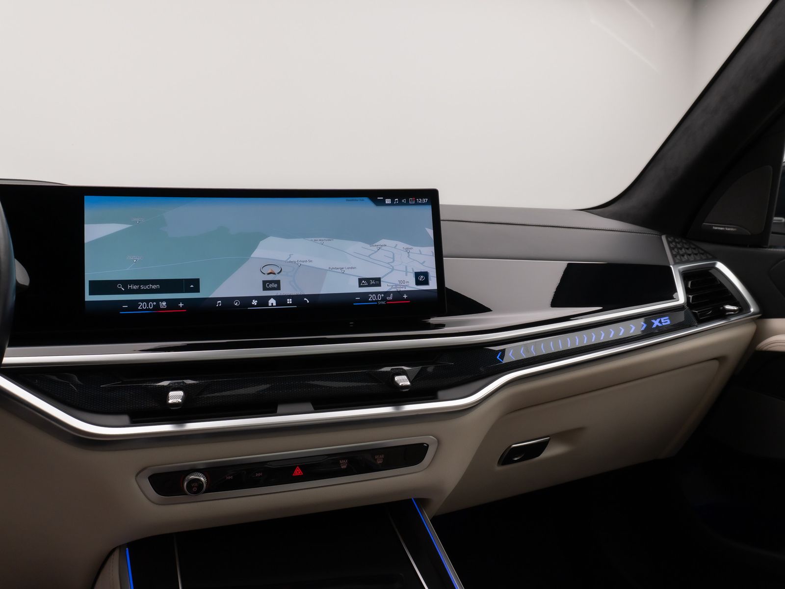 Fahrzeugabbildung BMW X5 xD50e M Sport Pro Pano SoftCL 360°HUD DAB H/K