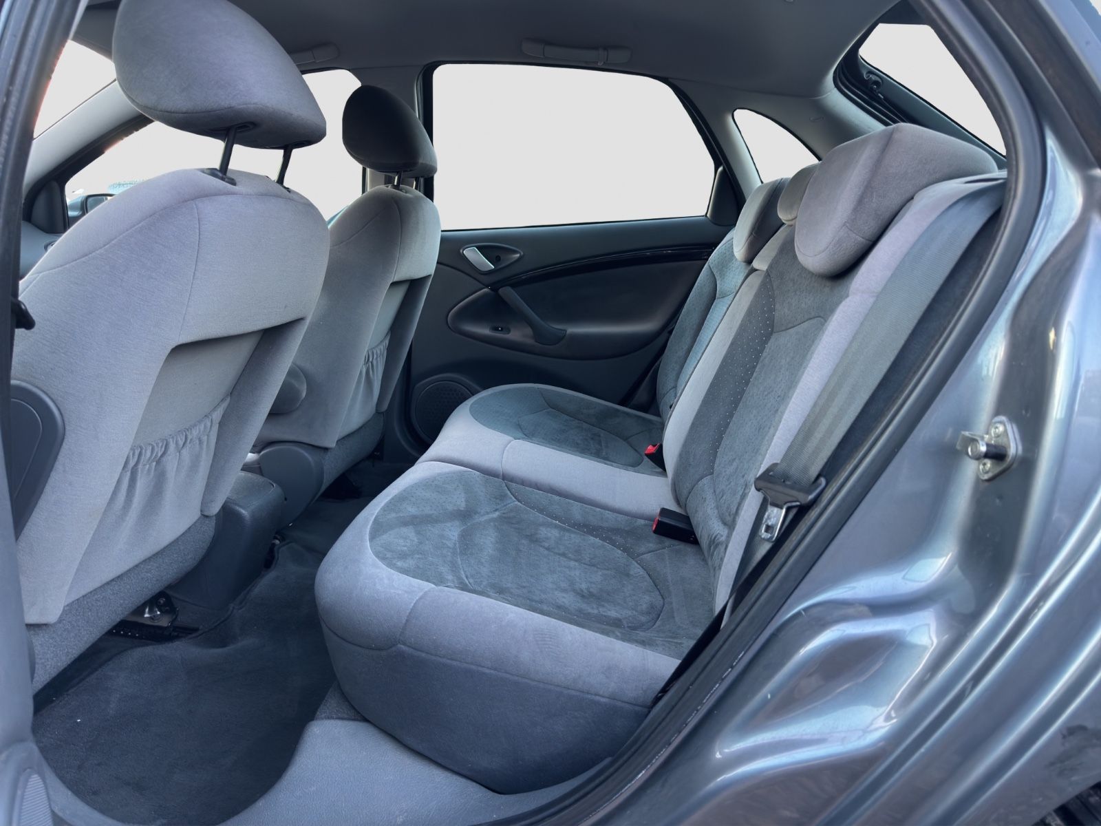 Fahrzeugabbildung Citroën C5 Lim. Exclusive/Klima./Sitzhz./PDC/Xenon/TÜV