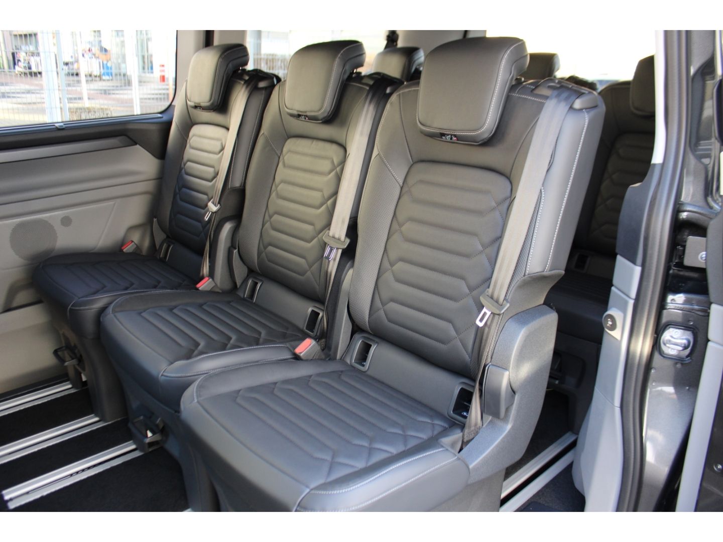 FORD Tourneo Custom 320 L1 Titanium X Matrix ACC AHK - Image 7