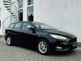 Ford Focus Turnier Business *PDC *SHZ *BLTht *HU11/27 - Ford Focus: 1.2