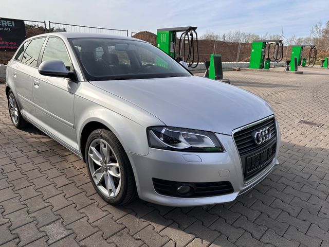 Audi A3 Sportback 1.4 TFSI Ambition Xenon Tempomat