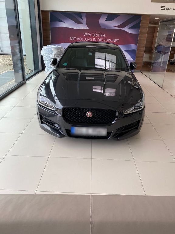 Image of Jaguar XE