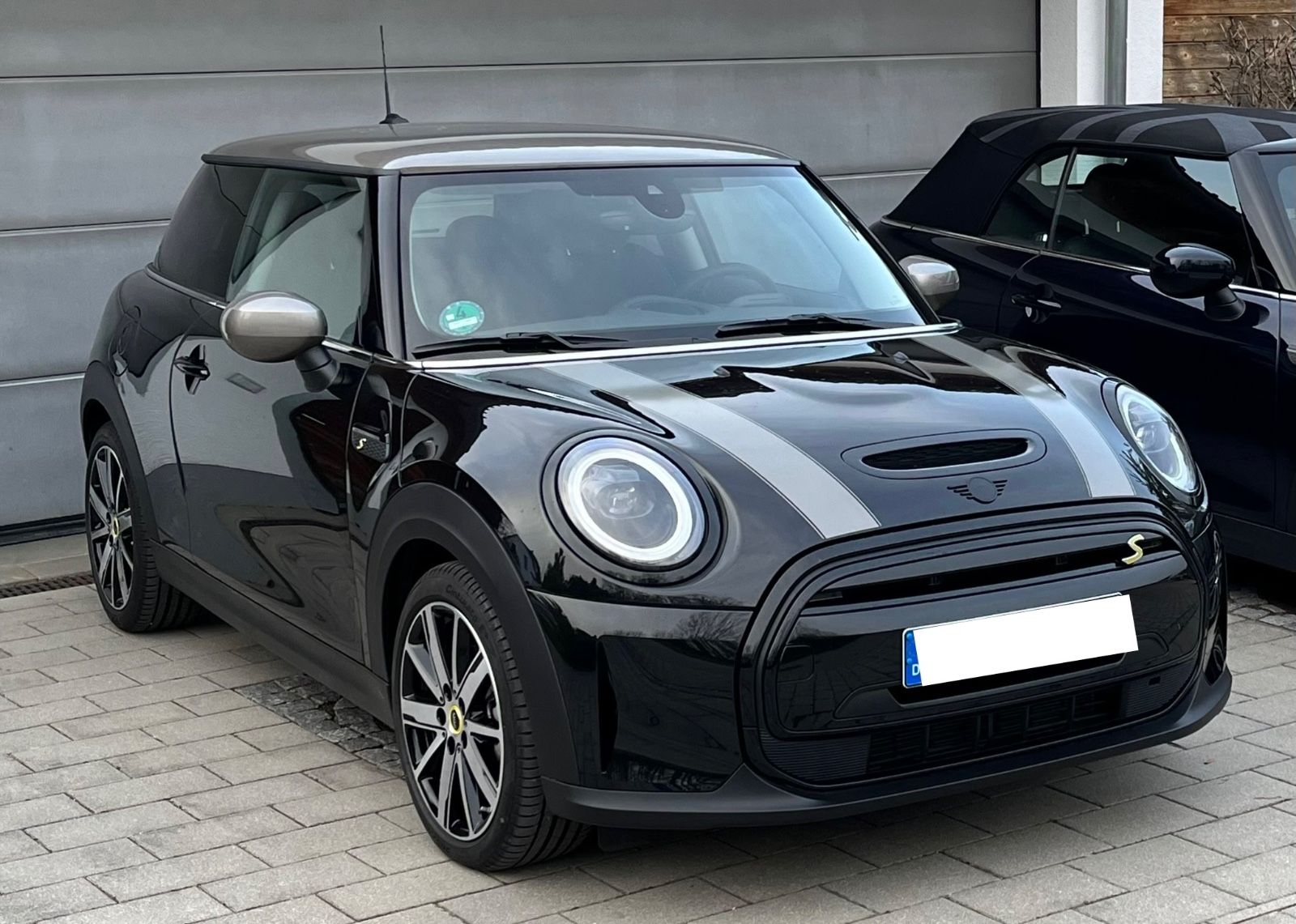 MINI Cooper SE MINI Yours Trim MINI Yours Trim