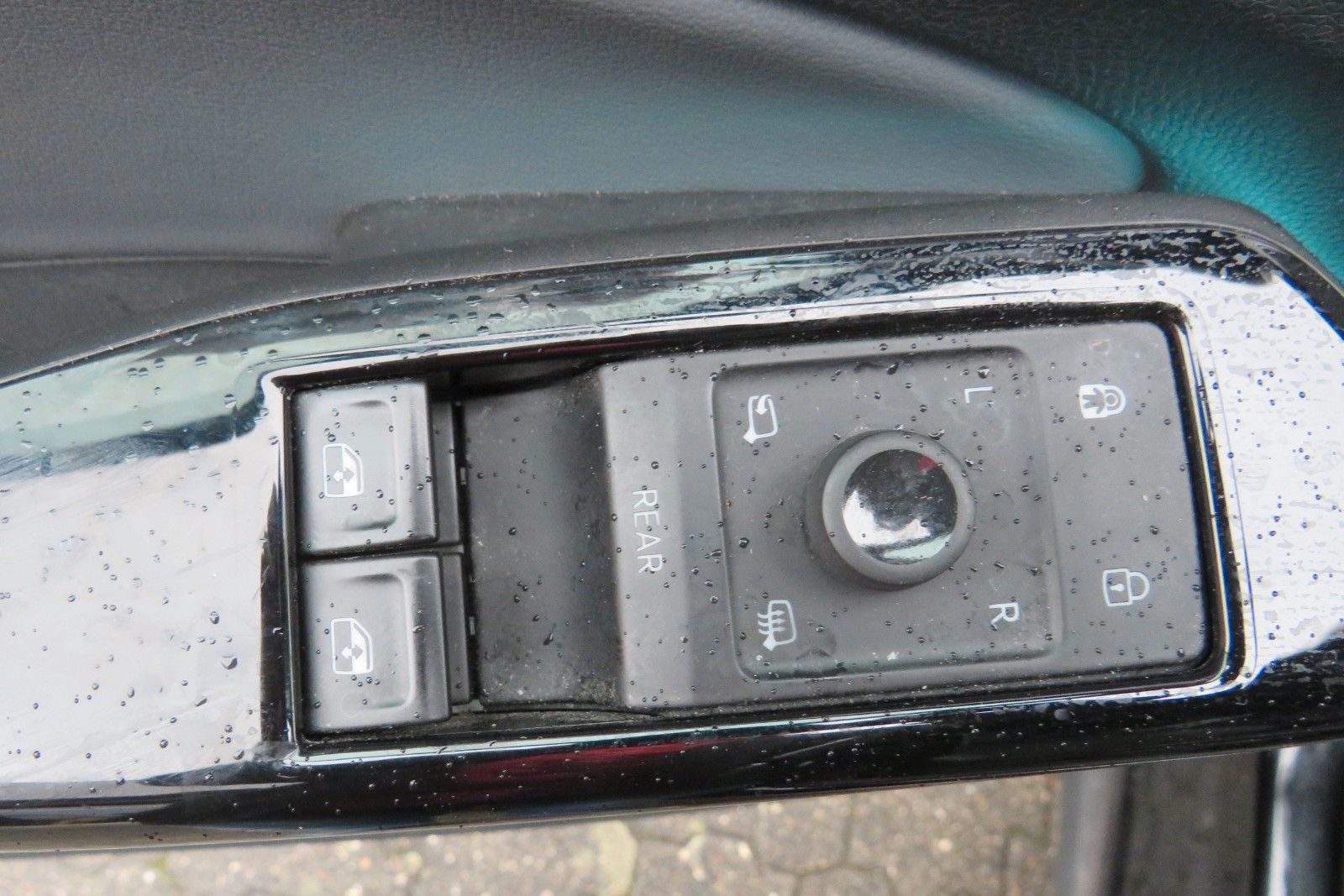 Fahrzeugabbildung Volkswagen ID.5 Pro 128 kW ASSISTENT-PAKET ACC AHK SITZH