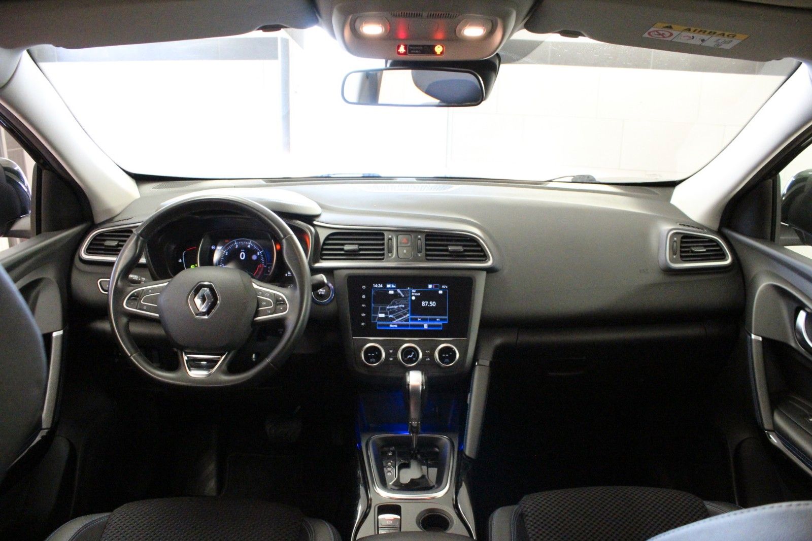 Fahrzeugabbildung Renault Kadjar TCe 140 EDC Limited  Automatik