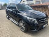 Mercedes-Benz GLE 43 AMG 360 Kamera,Panorama,Stand H,Sitz B - Mercedes GLE 43 AMG SUV