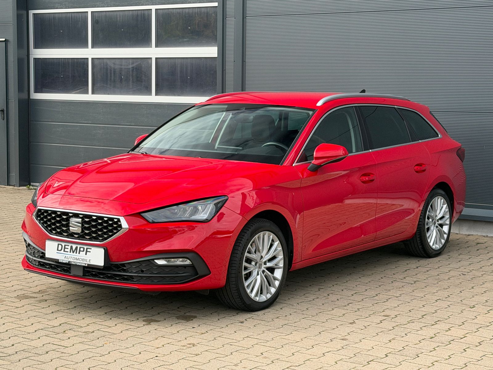 Seat Leon ST Xcellence*DSG*LED*Virtual*CarPlay*AHK* imagem 2