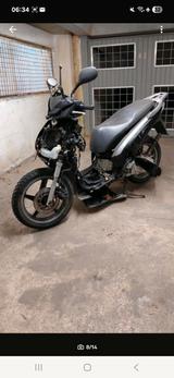 Honda Sh 125 Unfallroller Ersatzteilteäger mit Papiere - Offers