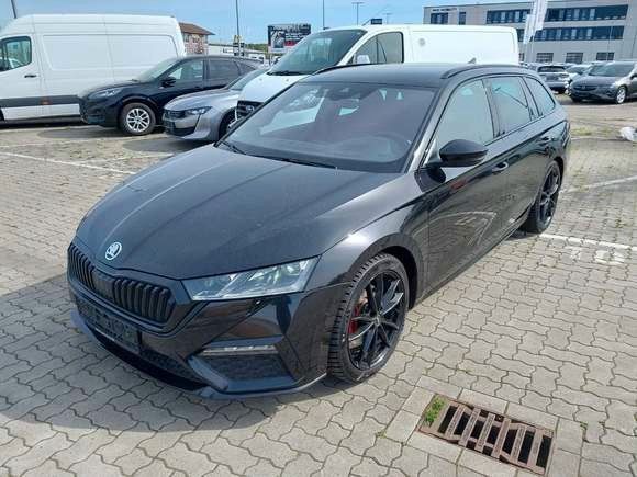 Gebrauchtwagen Skoda Octavia Octavia RS*HUD*VirtualCockpit*Black*ACC* in Osterhofen