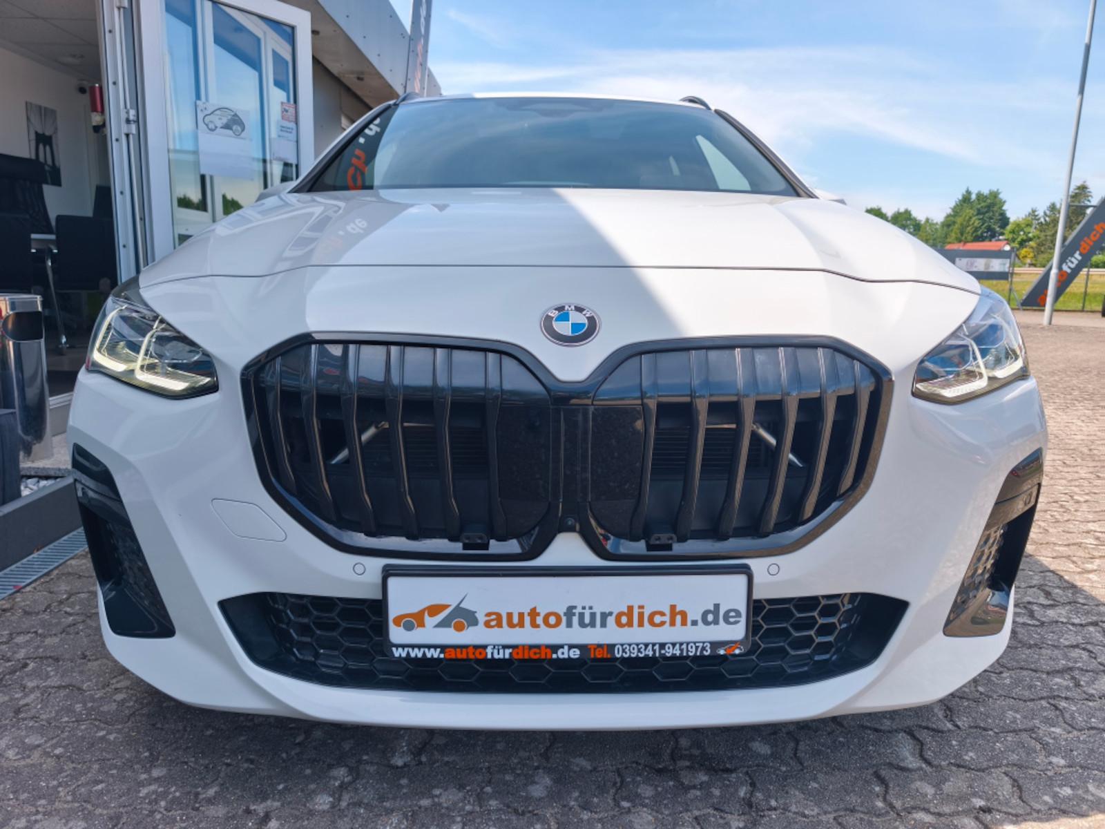 BMW 223 i xDrive*M-Sport*AHK*LED*Pano*Navi*Kamera*