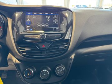 Bild 13 Opel Karl Rocks CarPlay Sitzheizung Lenkradheizung