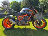 KTM 1290 Super Duke R EVO 