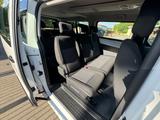 Opel Vivaro Kombi L3 /8-Sitzer/1-Hand/AHK/Navi/Euro6D - Opel Vivaro Gebrauchtwagen in Stuttgart