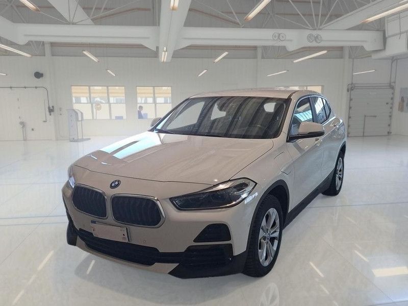 Image of BMW X2